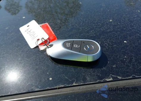 2025 Mercedes-Benz C 300 from USA, damaged, VIN W1KAF4GB4SR238973